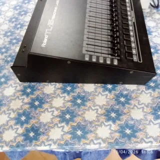 Roland TL-16  +Roland TLC-1