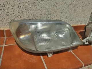Faros Delanteros Mercedes Sprinter W902-W905