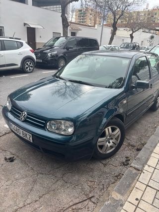 Wolkswagen  Golf 4  2001