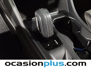 Volvo XC40 T3 Momentum Pro Auto 120 kW (163 CV)