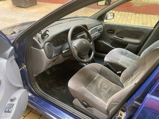 Renault Megane 1.4 16V