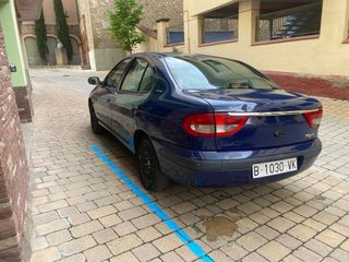 Renault Megane 1.4 16V