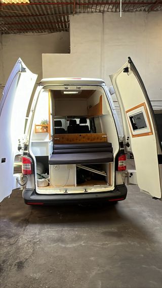Volkswagen Transporter T6 2015