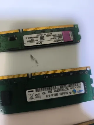 3 Módulos RAM DDR3 2GB Kingston Samsung