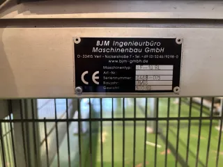 Centro mecanizado y corte BJM para aluminio