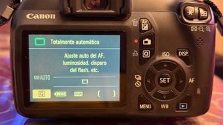 Cámara Canon EOS 1100D Negra