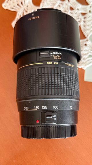 Cámara Canon EOS 1100D Negra