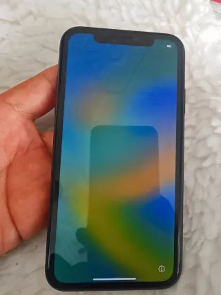 iPhone 11 Negro - Excelente Estado