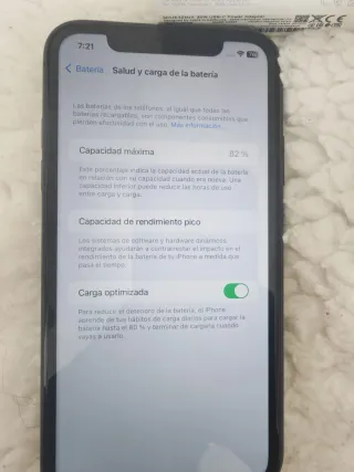 iPhone 11 Negro - Excelente Estado