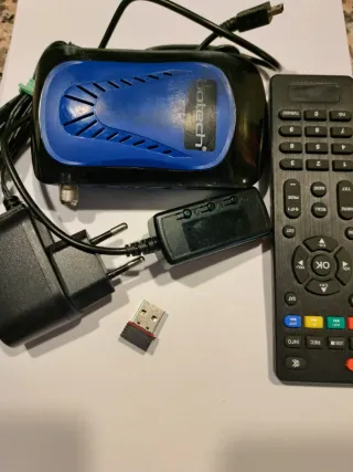 Botech Set Top Box y Mando a Distancia