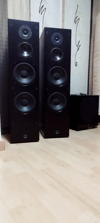 Altavoces Dali Vintage Hi-Fi Negros