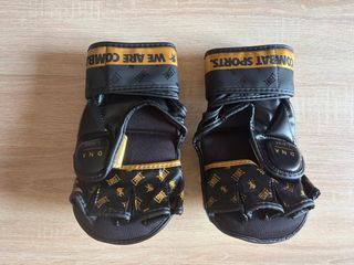 Guantes MMA Leone 1947 Negros y Dorados