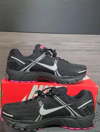 Nike Vomero 5 Zapatillas Running Mujer Negro Rosa