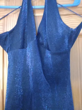 Vestido de fiesta azul brillante