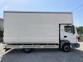 Nissan Atleon Carga Util 2.350kg 2002