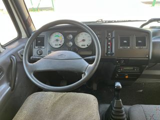 Nissan Atleon Carga Util 2.350kg 2002