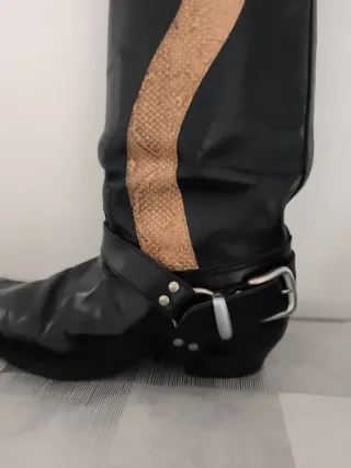 Botas de piel negras y beige talla 46