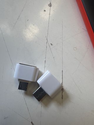 Funda Móvil Negra y Roja
