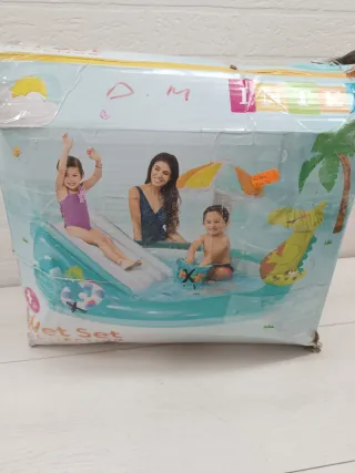 Piscina Hinchable Infantil con Tobogán