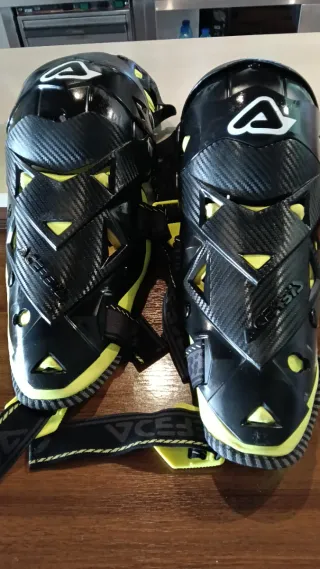 Joelheiras Articuladas Acerbis Enduro/Motocross