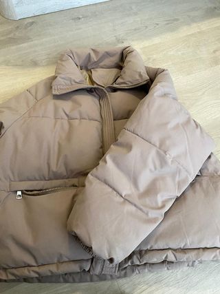 Chaqueta acolchada beige mujer