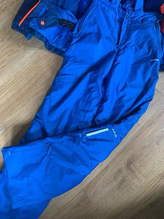 Conjunto esquí: pantalón y anorak para niño/a