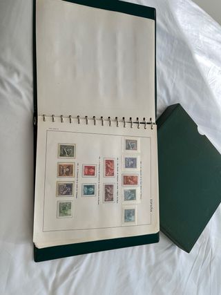 Álbum Sellos España 1960-1969 COMPLETO