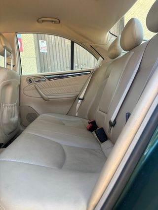 Mercedes C240 V6 automático – unidad completa y or