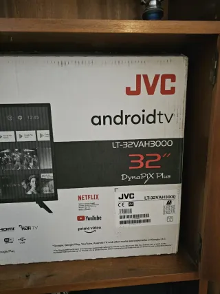 Televisor JVC Negro