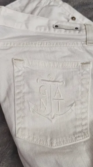 Pantalones blancos Gant mujer