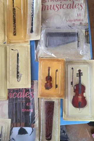 Colección instrumentos musicales Nini