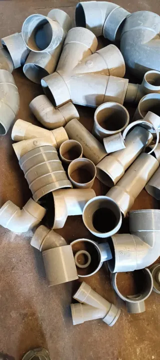 Lote Fontanería PVC Accesorios Tuberías