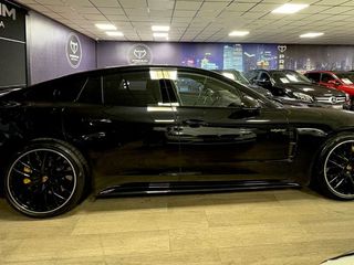 Porsche Panamera Turbo S EHybrid