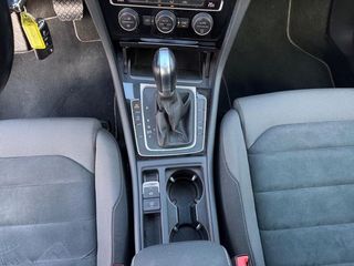 Volkswagen Golf Sport R-Line 1.5 TSI 110kW (150CV) DSG