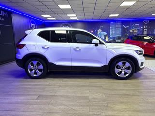 Volvo XC40 2.0 D3 AWD Auto