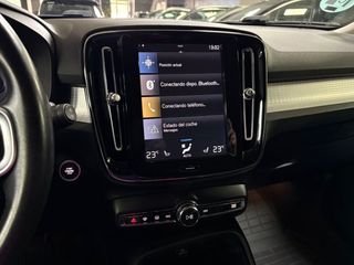 Volvo XC40 2.0 D3 AWD Auto