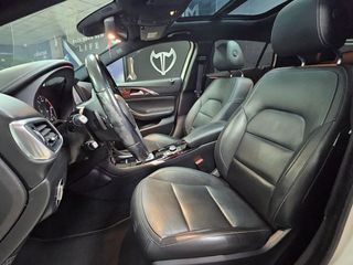 Infiniti Q30 2.2D PREMIUM TECH 7DCT
