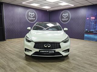 Infiniti Q30 2.2D PREMIUM TECH 7DCT