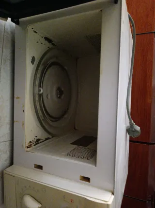 Microondas Samsung en funcionamiento