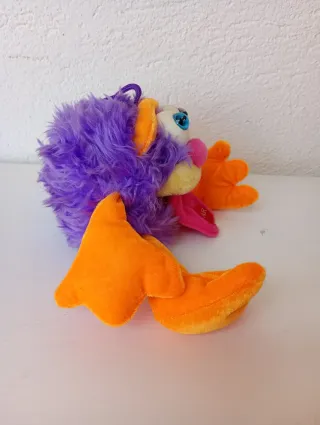 Peluche divertido morado y naranja