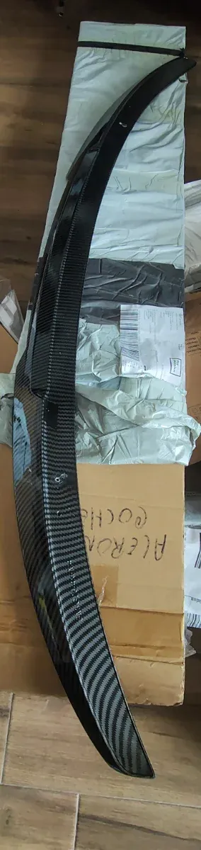 Alerón G26 M4 Fibra de Carbono