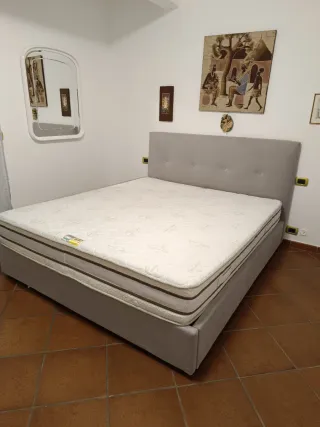 Letto matrimoniale + materasso