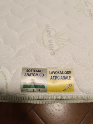 Letto matrimoniale + materasso
