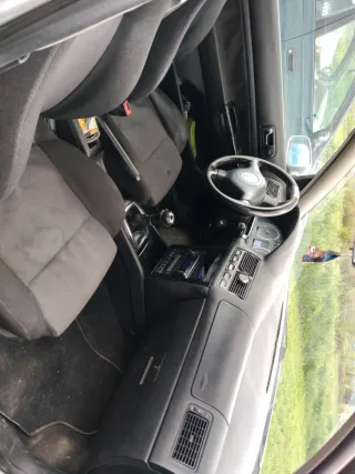 Volkswagen Golf 2002