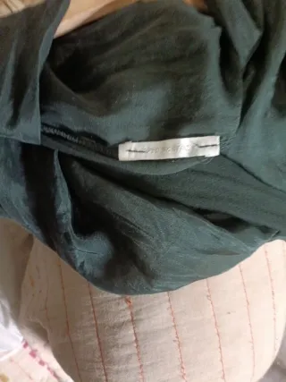 Camisa italiana de seda o igual ,,es italiana con