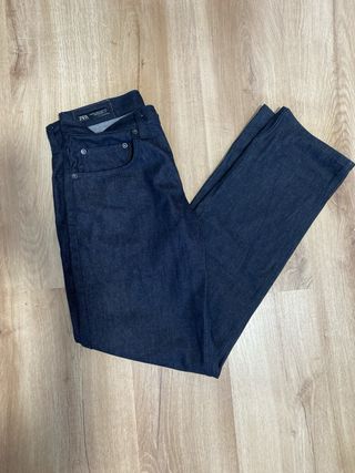 Pantalones vaqueros largos ZARA
