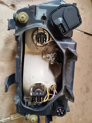 Faros delanteros Audi A4 B5