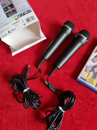 PS4 Singstar Mega Hits + Micrófonos