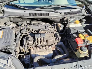 Daewoo Kalos 2003.