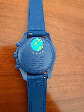 Swatch Mission to Earthphase Moonshine Gold Blu